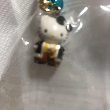 교토 한정판 헬로키티 콘도 이사무