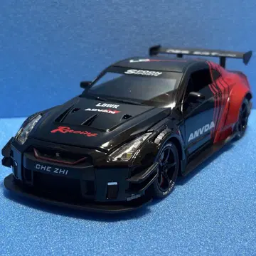 닛산 GT-R 1/24 다이캐스트 미니카 아드반