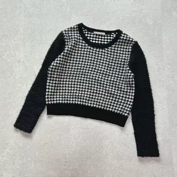 마우지 ( F ) 샤기&니트 이소재 니트 하운드투스 긴팔 크루넥