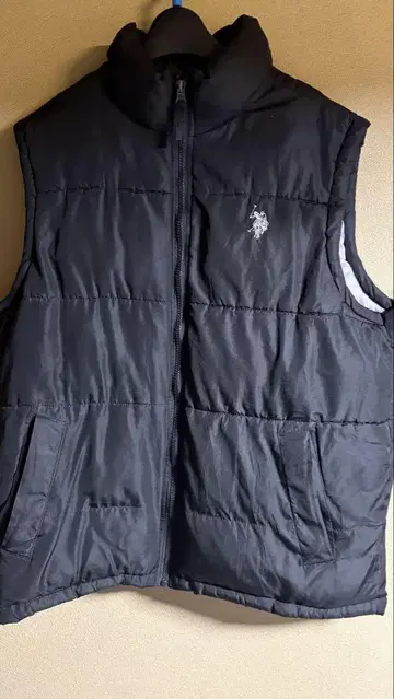 U.S. POLO ASSN. 블랙 다운 베스트 M 사이즈