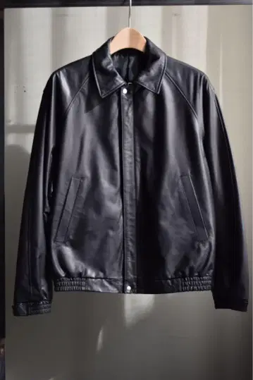 UNIVERSAL PRODUCTS 가죽 자켓 L 3