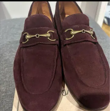 IL MOCASSINO / 스웨이드 비트 로퍼 보르도 41