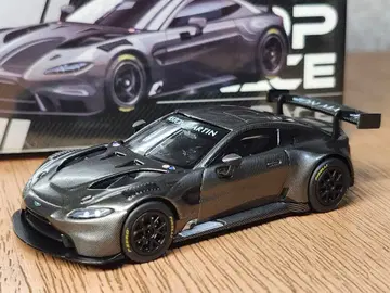 POP RACE ASTON MARTIN VANTAGE GT3 1/64