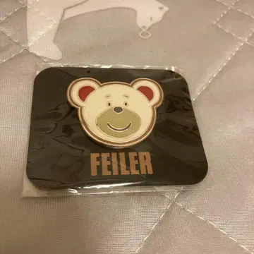 FEILER 곰 얼굴 핀 배지