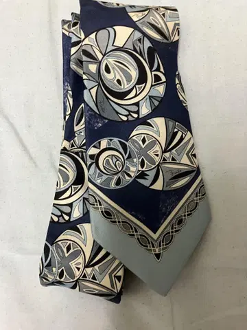 [ EMILIO PUCCI ] 에밀리오 푸치 기하학 패턴 넥타이