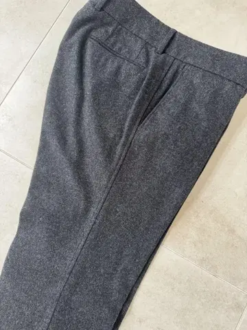 HUGO BOSS 울 슬랙스 차콜 그레이 50 사이즈 상당