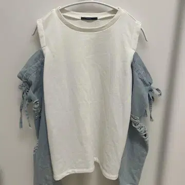 [ 새상품급 ] EMODA 데님 오프숄더 상의