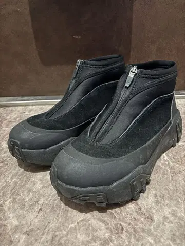 pg CAVE 사이즈 42 블랙 플레이그라운드