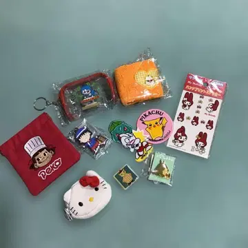 캐릭터 굿즈 여러 가지 모음