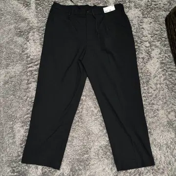 유니클로 UNIQLO 와이드 턱 팬츠 블랙 4XL