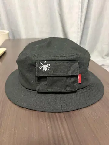 FLAGSTUFF 블랙 버킷 햇