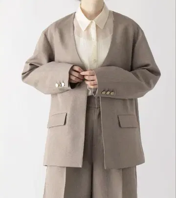 타카야마 나오코 콜라보 린넨 라이크 노카라 자켓 EiiS