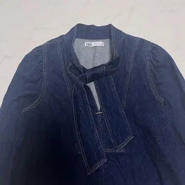 완판 자라 ZARA 보타이 블라우스 리본 데님 셔츠 M 사이즈