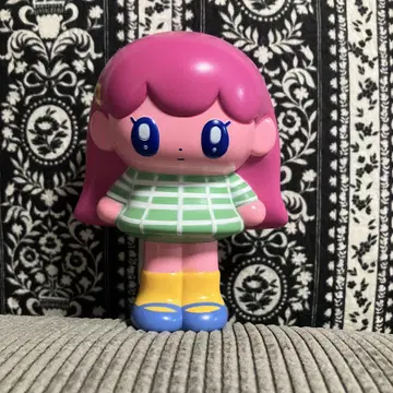 레어 핑크 모뇨걸
