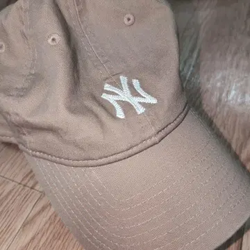 뉴욕 양키스 9TWENTY 캡 베이지