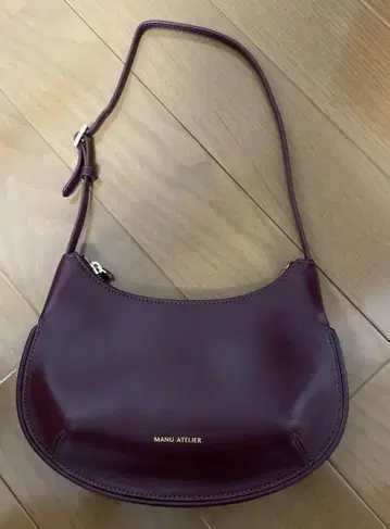 미사용 새상품 manu atelier 숄더백