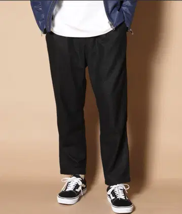 JE 울 크롭 팬츠 잭 로즈