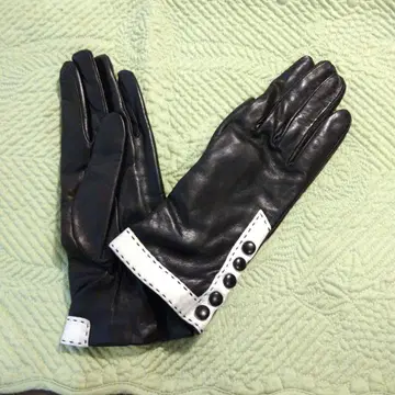 이탈리아제 블랙 가죽 장갑 캐시미어 라이닝 7 3/4 사이즈