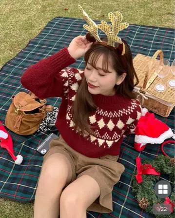 nugu 6mu. ROMU 라운드넥 자카드 니트