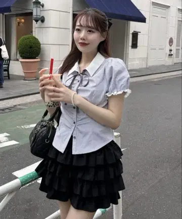 OLIVE des OLIVE Keru 리본 블라우스 그레이 스트라이프