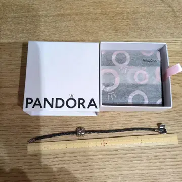 PANDORA 가죽 팔찌 블랙