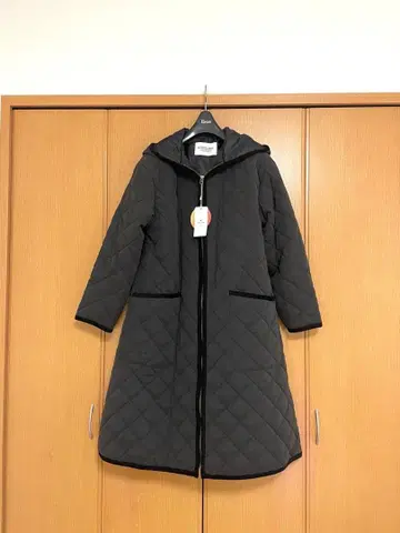 새상품 어반 리서치 서니 라벨 코트