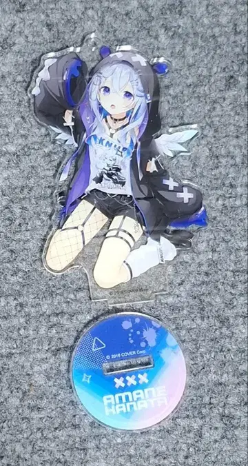 아마네 카나타 아크릴 스탠드 테두리 없음