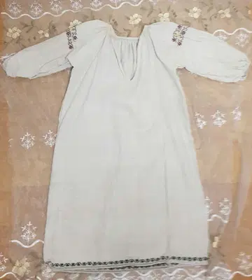 빈티지 우크라이나 자수 원피스