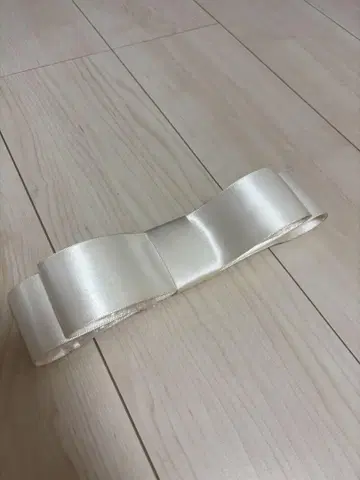 리본 모자 꽁지