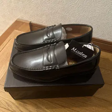 M.calros 블랙 가죽 로퍼