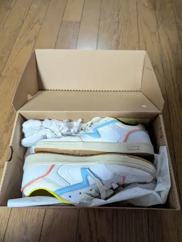 새상품급 미사용 VANS Lowland CC Jmp 24cm