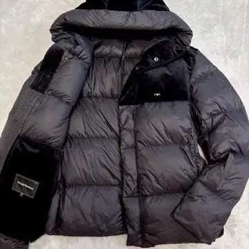 새상품급 54 사이즈 엠포리오 아르마니 절개 다운 자켓 두툼한 벨로아