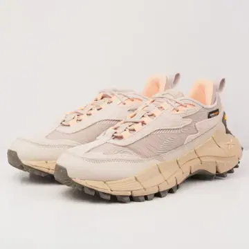 새상품급 Reebok ZIG KINETICA 2.5 EDGE 25cm