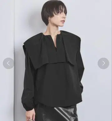 미사용 UNITED ARROWS 2way 개더 스퀘어 넥 블라우스