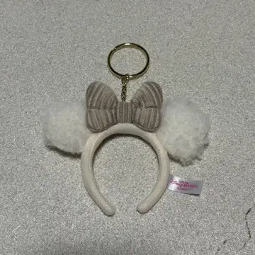 귀 달린 퍼 키링