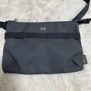 새상품급 CIE 미니 숄더 그레이