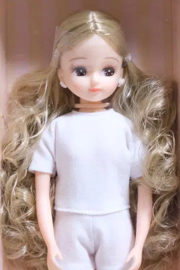 2022년 일본바시 BASIC 모델 리카짱