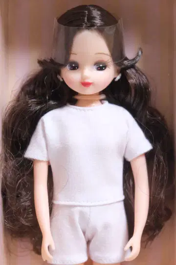 2021년 오리지널 컬렉션 모델 리카짱
