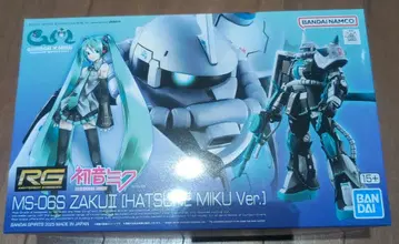 RG 1/144 MS-06S 자쿠 II 하츠네 미쿠 Ver 건담 프라모델