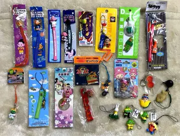 스트랩 핀 배지 마그넷 묶음 판매 미사용 레트로 23점