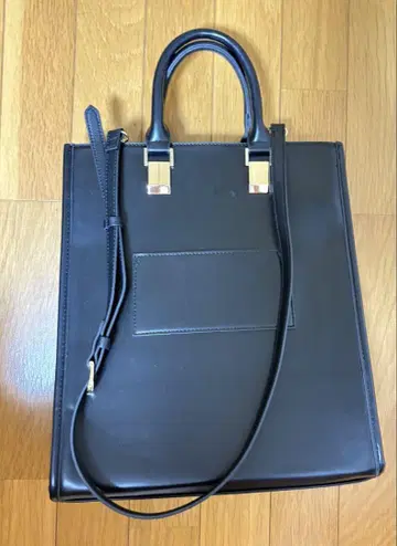 내추럴 꾸뛰르 극장 백
