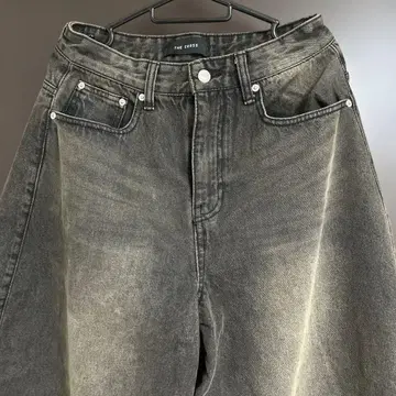 [ chikashitsuplus ] 치카시츠플러스 슈퍼 배기 데님 S