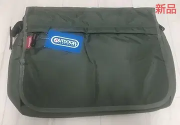 미사용 새상품 OUTDOOR 카키 밀리터리 택 포함 숄더백