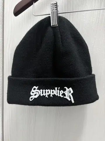 [supplier] 남성용 로고 니트 모자 블랙
