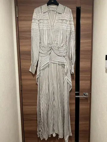 셀프 포트레이트 드레스