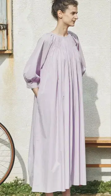 Pheeta 피타 턱개더 드레스 원피스