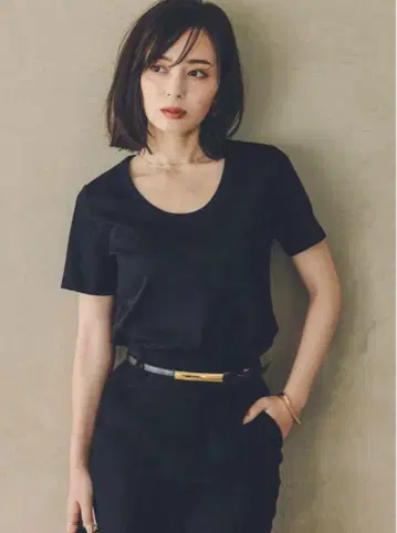 anuans 실크 터치 코튼 U넥 T 블랙