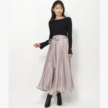 미슈마슈 글로시 니트 원피스