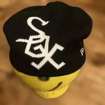 COOPERSTOWN 블랙 니트 모자 화이트 로고