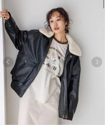 인조 가죽 헌팅 자켓 니코앤드